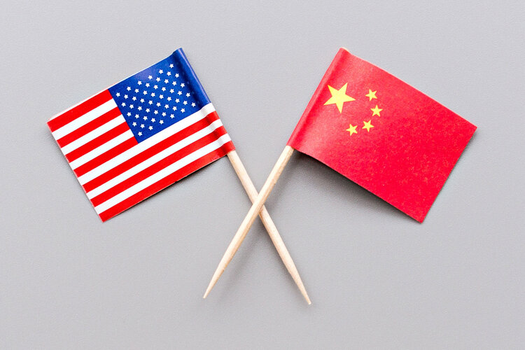 Flaggen USA und China